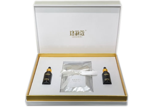 珞莉蔻臻美精粹粉