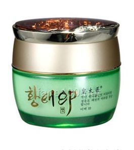 皇太醫(yī)水透特潤(rùn)保濕霜代理