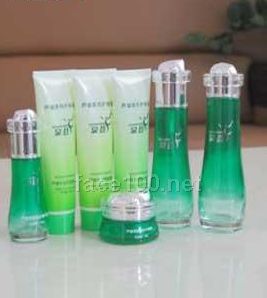 蘆薈水動(dòng)養(yǎng)顏活膚液代理